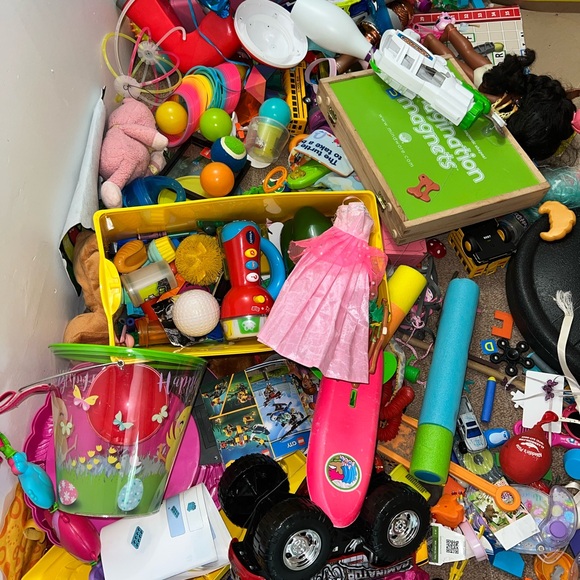 Huge Clothes Lot Bundles - Picture 8 of 16